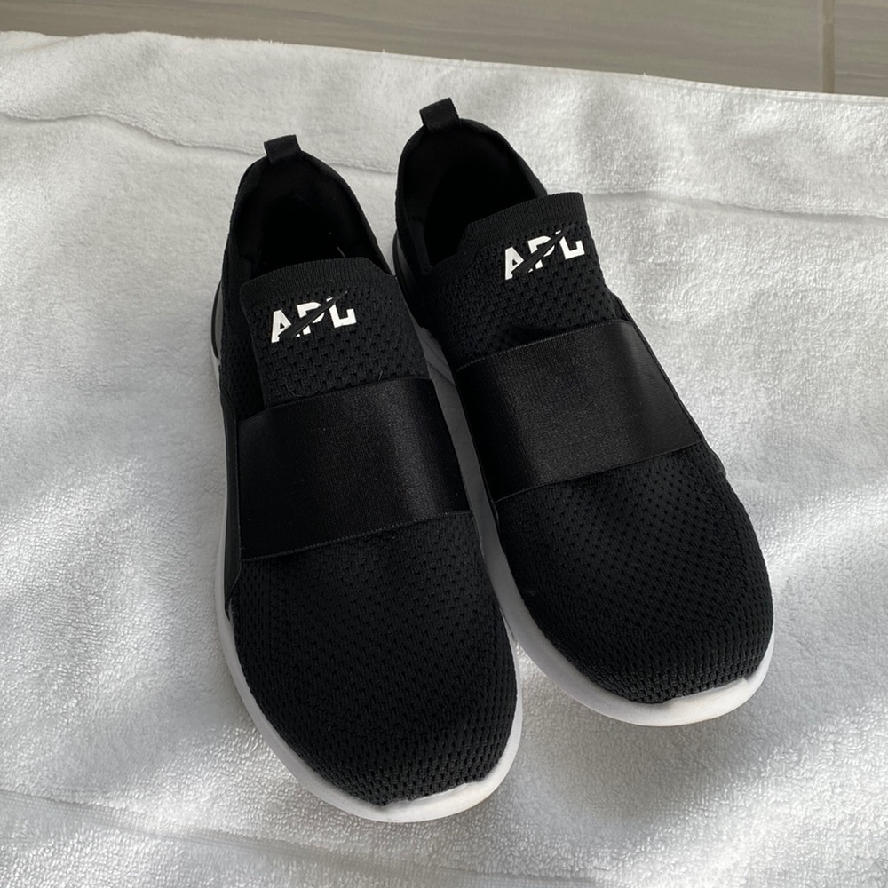 APL Techloom Bliss Womens Size 7 Black